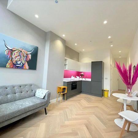 エディンバラLuxury Reno'D 1 Bed Nr Bruntsfield & The Meadowsアパートメント エクステリア 写真