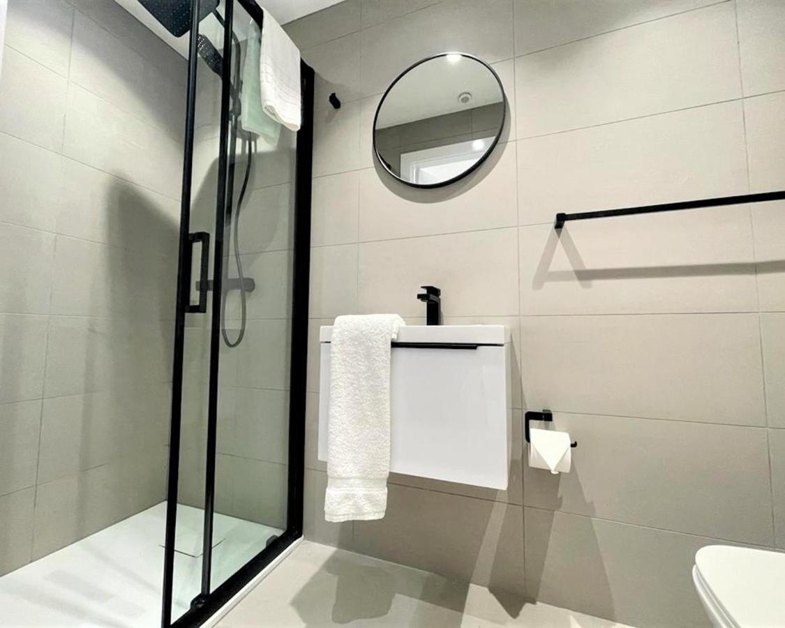 エディンバラLuxury Reno'D 1 Bed Nr Bruntsfield & The Meadowsアパートメント エクステリア 写真